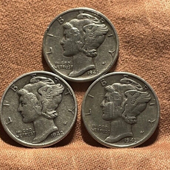 MERCURY DIMES - LOT OF (3) - WAR YEARS, 1941-1942-1943  90% SILVER - Picture 4 of 7